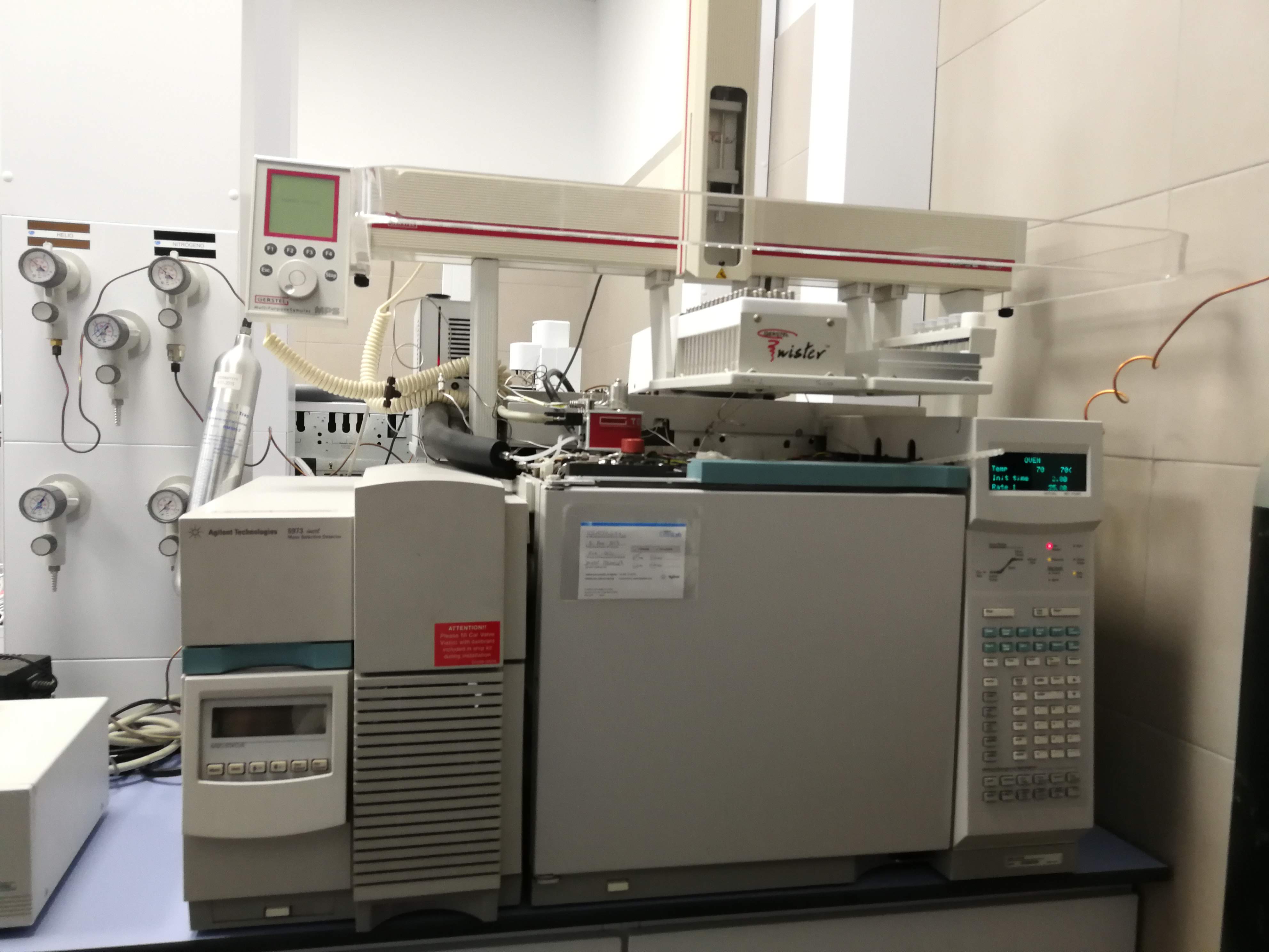 Cromatógrafo de gases/masas con inyector para Twister (2)